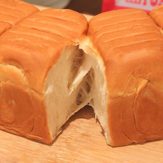 爱彼依欧焙吐司面包智利提子味500g 商品图2