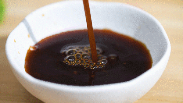  饺子、凉拌菜和它是绝配！宅家就馋这一口，随手一拌清爽开胃，多吃还不长肉~ 