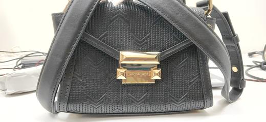 192877132691 迈克高仕MICHAEL KORS MK Whitney女士中号绗缝羊皮翅膀包手提包 430x250x660mm 商品图3