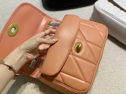 蔻家麦迪逊 Madison 中号-杏粉色 商品图10