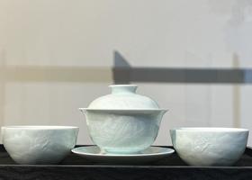影青浮雕山水茶具套组