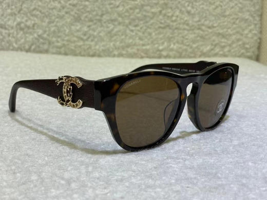 赫本风眼镜 自己备注。颜色三种 镜片奶白棕色渐变  黑色灰色渐变 玳瑁色 商品图5