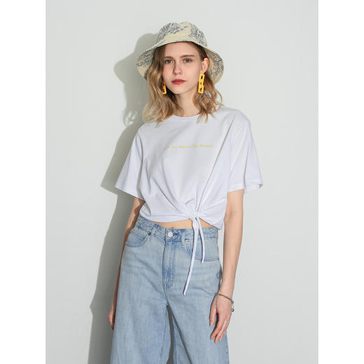 Lee商场同款22春夏新品舒适短身版印花多色女短袖T恤LWT0024212YV00FK14000/A00432 商品图1