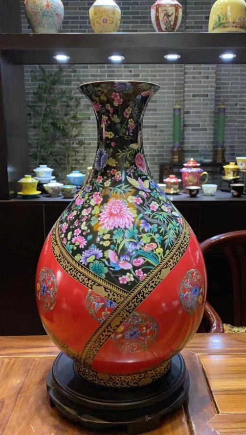 花蝶服饰玉壶春 商品图0