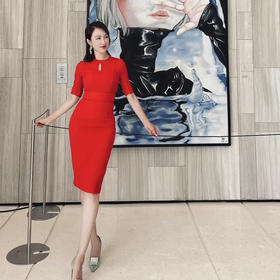 颈袖添香-连衣裙-“职场拼命红”系列🔸每个职场女性，都要拥有的一抹“拼命红”，它是专属于我们职场女性的“战袍”JG283984T2X5