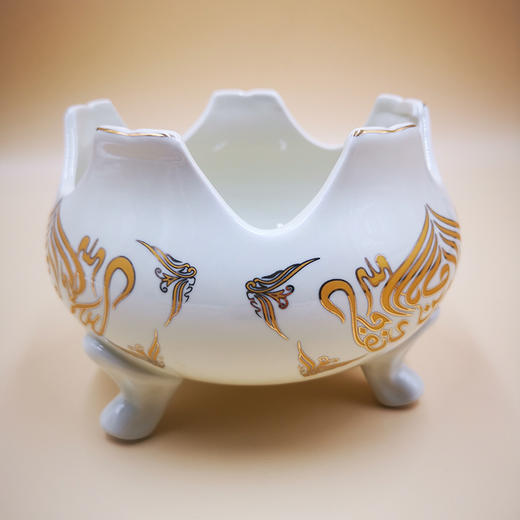 众穆瓷香炉，国风描金，直径17cm高12cm，口呈扁圆 商品图1