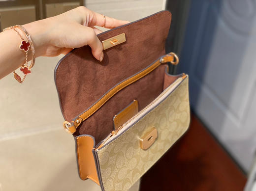 蔻家腋下包 Brynn -浅老花 商品图8