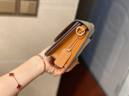 蔻家腋下包 Brynn -浅老花 商品图3