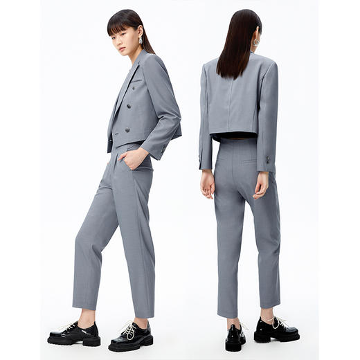 NEELLY纳俪商场同款短款西装外套女双排扣气质上衣正肩修身秋季N22072C01027 商品图4