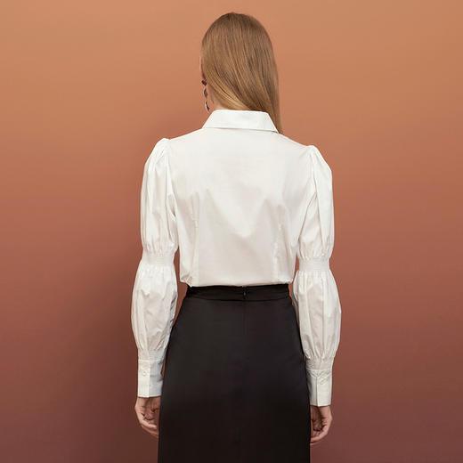 EITIE爱特爱秋季新款纯色通勤百搭衬衬衣女士小上衣6709407 商品图4