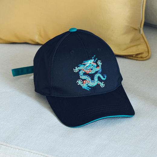 故宫博物院 吉运腾龙棒球帽【预计下单后5日内发货】 商品图2