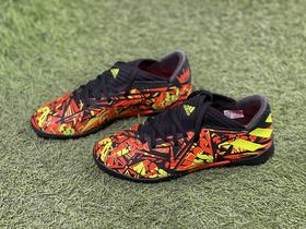 ADIDAS/阿迪达斯 NEMEZIZ MESSI .3 TF J 梅西配色中端NEMEZIZ TF碎丁儿童足球鞋FW7314