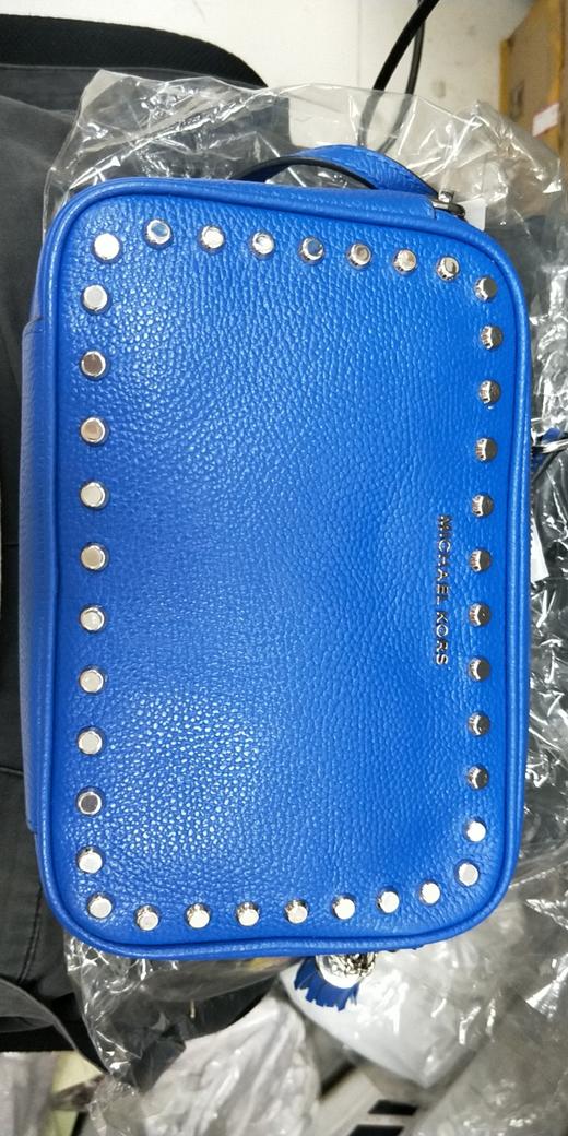 192877807988迈克高仕MICHAEL KORS迈克高仕  中号相机包单肩包22x6x15 商品图4