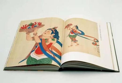 重点推荐：《巨匠的剪影——张大千120岁纪念大展》，刘芳如主编，380元
 
《巨匠的剪影——张大千120岁纪念大展》，刘芳如主编，方令光、何炎泉、刘芳如、刘宇珍撰述，大16开软精装约300页，201 商品图9