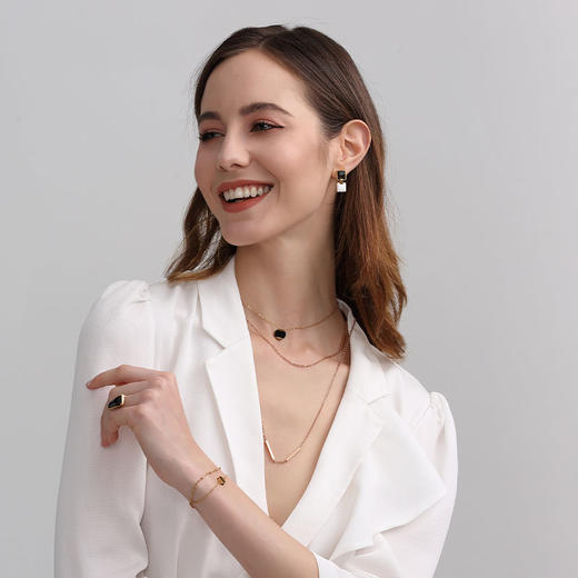 天然翡翠圆项链 Tracey Chen 商品图4