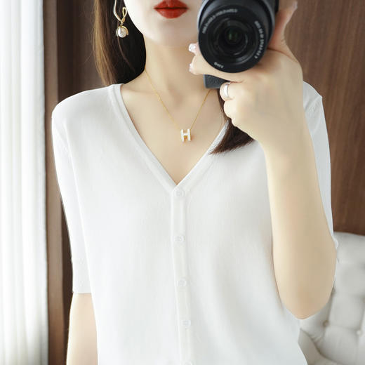 新款时尚气质休闲V领短袖薄款冰丝针织开衫外套上衣JYYR-JY2270 商品图6