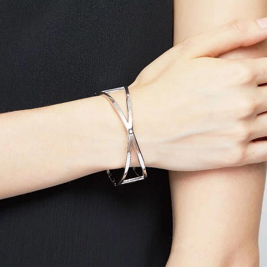 天然钻石光面交叉手环 Tracey Chen 商品图5