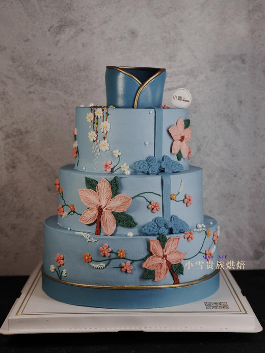 8寸高定款—浅蓝旗袍翻糖定制蛋糕（提前2天预订） 商品图4