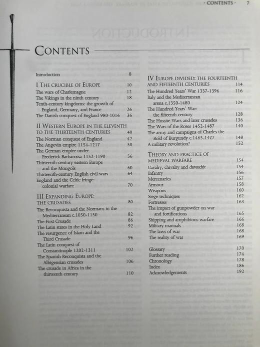 剑桥中世纪战争地图集 160余幅插图与地图 精装大16开 商品图5