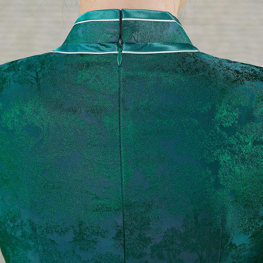 TZRY-21021新款手工盘口真丝提花复古旗袍 宴会礼服日常真丝提花侧排扣 商品图3