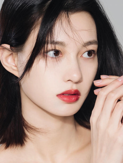 CHANEL 香奈儿柔光持妆气垫 黑壳润泽长效持妆 商品图5