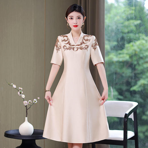 AHM thfs9369香槟色连衣裙优雅气质显瘦洋气 商品图2