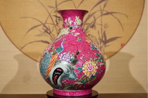 胭脂红玉堂富贵赏瓶 商品图0