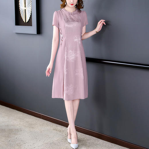 2022新款改良旗袍气质遮肉显瘦国风刺绣连衣裙  XYX8680 商品图3