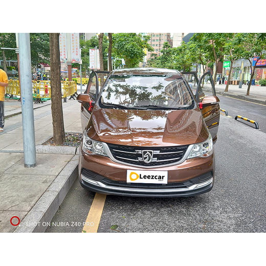宝骏 730 1.5L 手动超值型 7座 【长租-深圳】 商品图1