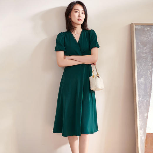 米思阳V领灯笼袖新款夏装气质高雅大裙摆连衣裙 商品图3