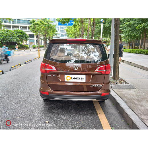 宝骏 730 1.5L 手动超值型 7座 【长租-深圳】 商品图5