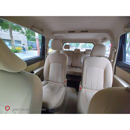 宝骏 730 1.5L 手动超值型 7座 【长租-深圳】 商品图7