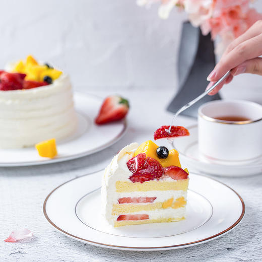 （景程兑换）【海盐桃桃软忌廉 / 草莓芒果双拼软忌廉】水果奶油蛋糕2选1 商品图9