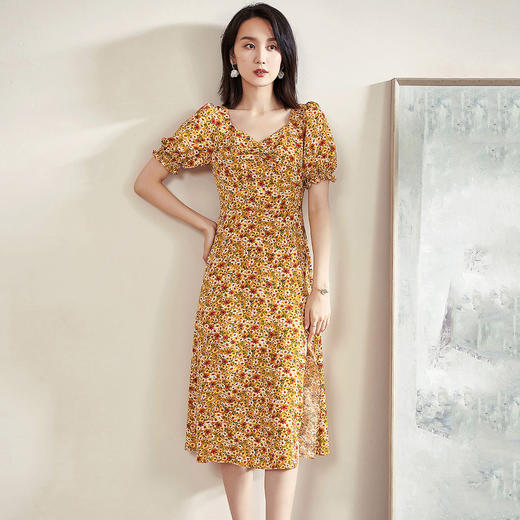 剩M/L 清新碎花2025夏季新款潮流A字裙泡泡袖连衣裙 商品图2