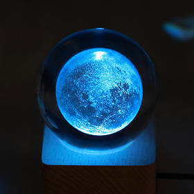【身临其境去感受璀璨宇宙】生日礼物蓝牙音箱小夜灯，内雕星空球系列，月球太阳银河摆件送男生女朋友同学