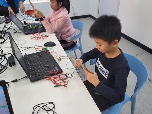 【朝阳•乐思星球STEAM营地】  29.9 /39.9抢购3次编程项目课，让孩子独立完成属于自己的作品，抓紧抢购！限时优惠！ 商品图5