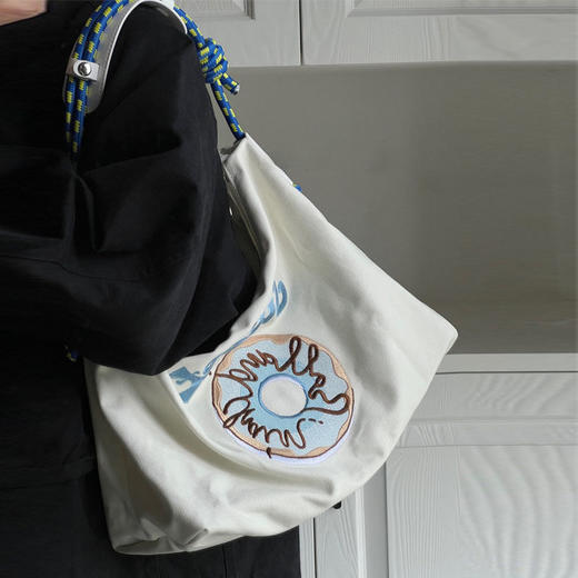 春夏百搭日本小众潮牌质感帆布大容量托特包时尚刺绣单肩包腋下包 商品图5