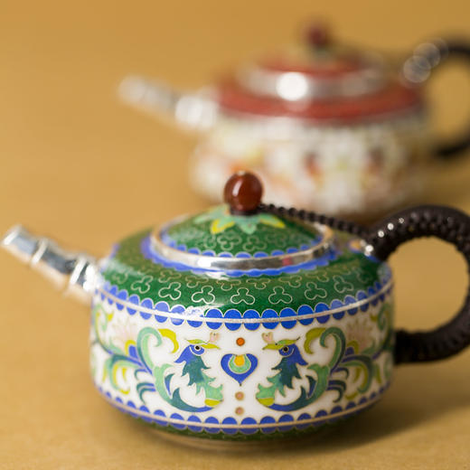 中外珐琅美术馆 《繁花系列》配饰套装&朕的江山 掐丝珐琅茶盘&《好运来》竹节壶& 掐丝珐琅苹果罐 商品图7