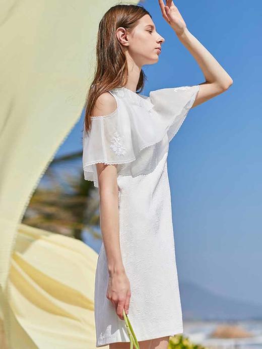 OLrain法式高级穿搭短袖连衣裙女夏季2022露肩显瘦娃娃领裙子 商品图0