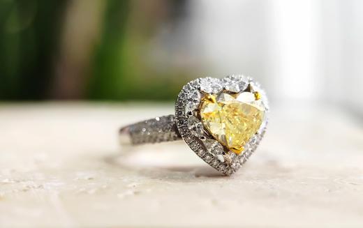 2.00克拉k金豪镶两用款黄钻戒指 商品图8