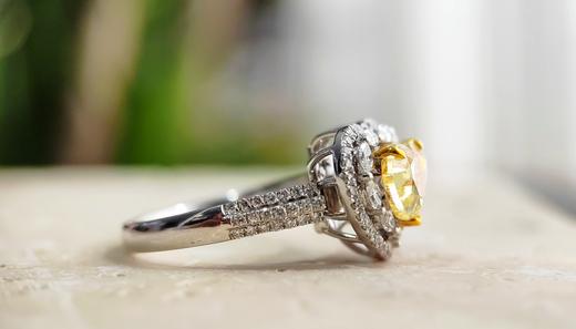 2.00克拉k金豪镶两用款黄钻戒指 商品图5