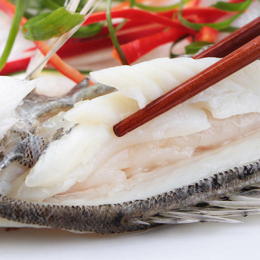 【冻品】海鲈鱼 单条1.4斤上下 【整条带鱼鳍塑封冷冻，串气儿正常情况，介意勿选哦】可与金鲳鱼、黄花鱼混拼，需备注 商品图2