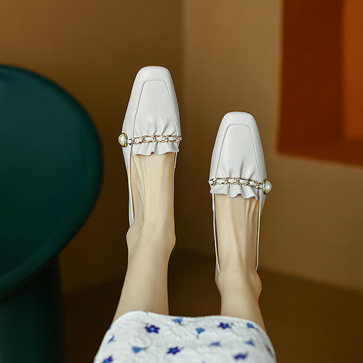 超软显瘦，优雅真皮粗跟方头日常单鞋WC-M9763 商品图4