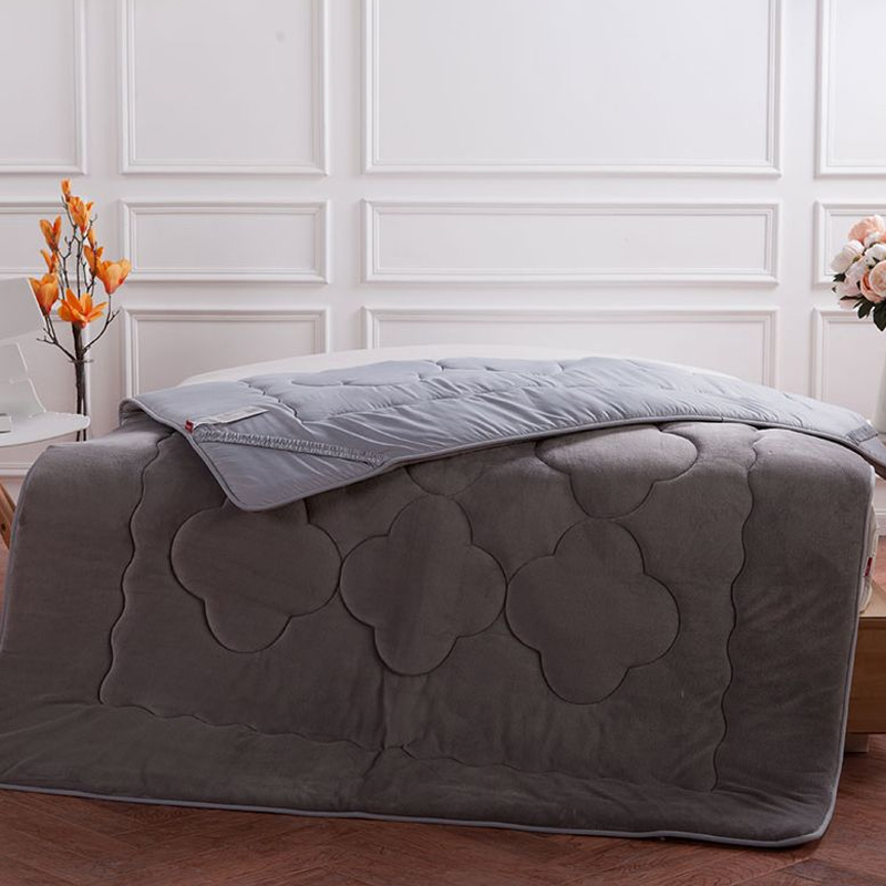 [多喜爱】床垫---斯雅暖绒软垫（灰）