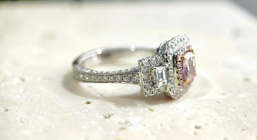 0.91克拉k金豪镶款粉钻戒指 商品图3