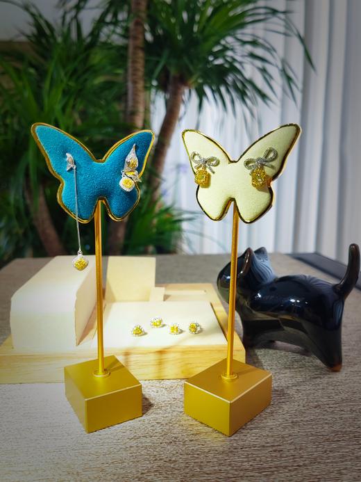 蝴蝶翩翩不对称造型黄钻耳环 商品图2