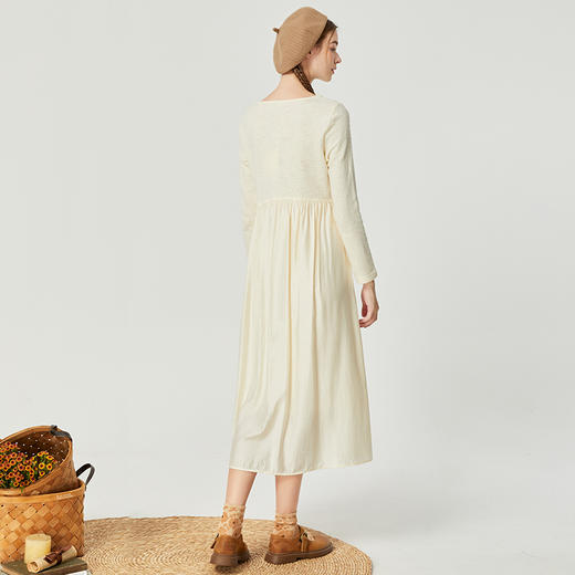 Famecoco范可儿长袖拼接连衣裙女秋品不规则针织毛衣长裙 商品图4