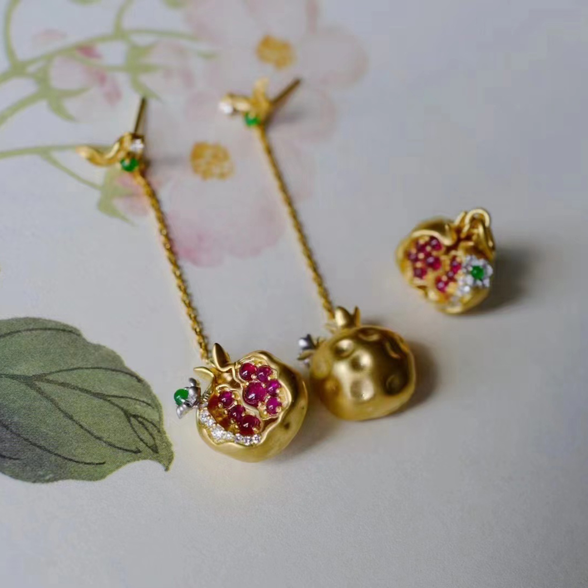 龢盒原创 18k金镶红宝石翡翠石榴耳环吊坠套