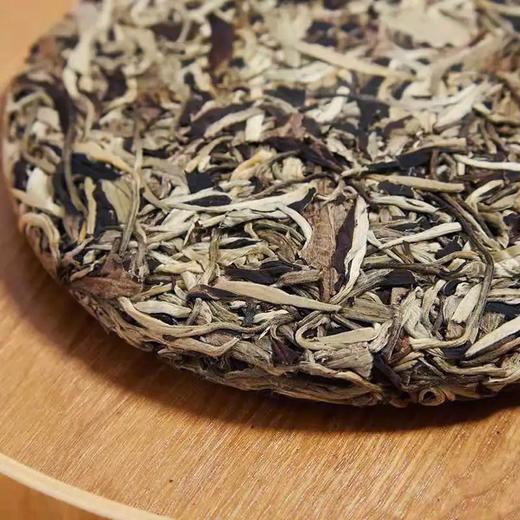 吉顺号2019年月光美人古树白茶老白茶357g/饼 商品图4