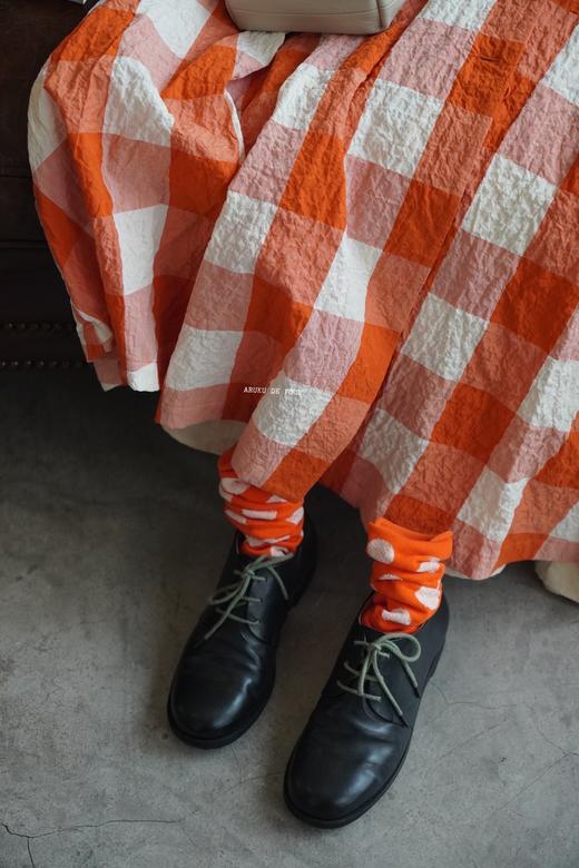 （5折）apuntob 奶白与橙色大方格开襟连衣裙 商品图2